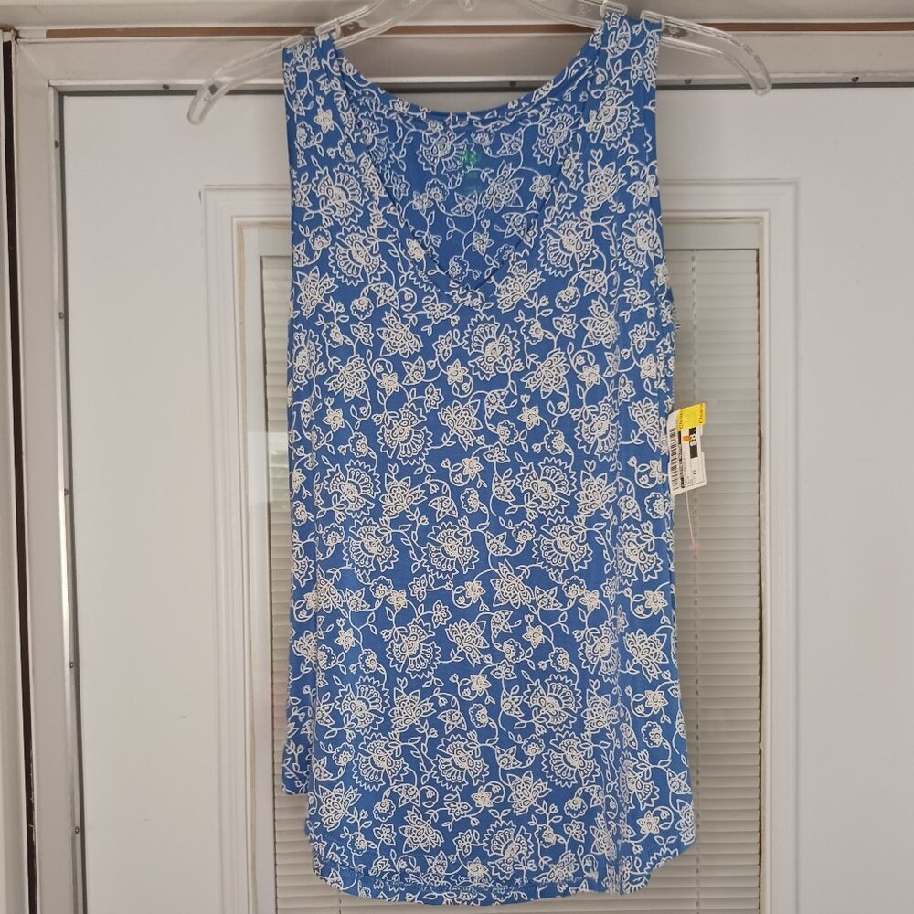#139 3/$18 - Dip Blue/White Tank Top Size XS